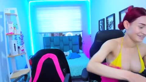 naomy online show from October 14, 2:18 pm