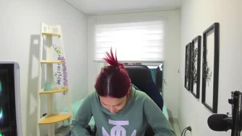 naomy_sex_69 online show from November 1, 7:38 pm