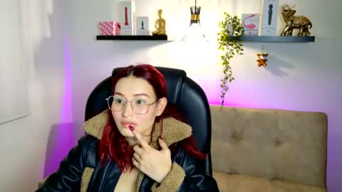 Naomy Stanley online show from July 23, 4:32 am