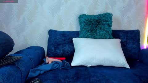 Snapshot of naomycole_ chatting on January 18, 1:19 am Naomy Cole online show from January 18, 1:19 am