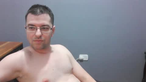 Snapshot of nappadel85 chatting on March 6, 2:08 am nappadel85 online show from March 6, 2:08 am