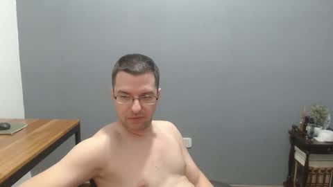 Snapshot of nappadel85 chatting on April 29, 1:43 am nappadel85 online show from April 29, 1:43 am