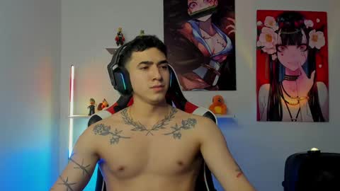 Snapshot of naranjo_seb chatting on December 5, 4:09 am sebastian online show from December 5, 4:09 am