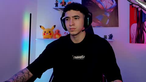 Snapshot of naranjo_seb chatting on January 14, 5:12 pm sebastian online show from January 14, 5:12 pm