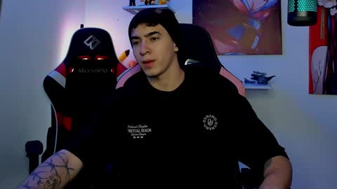 Snapshot of naranjo_seb chatting on January 16, 5:42 am sebastian online show from January 16, 5:42 am