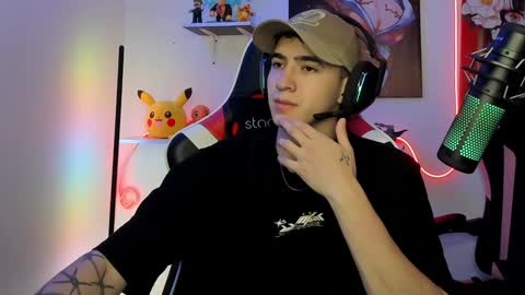 Snapshot of naranjo_seb chatting on January 21, 2:54 am sebastian online show from January 21, 2:54 am