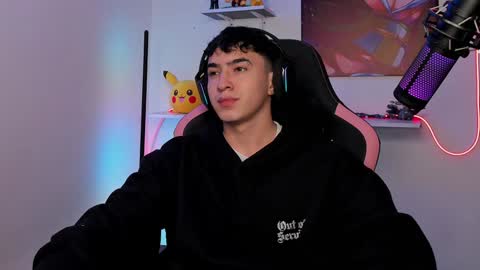 Snapshot of naranjo_seb chatting on January 29, 5:51 am sebastian online show from January 29, 5:51 am