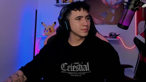 Snapshot of naranjo_seb chatting on January 31, 6:02 am sebastian online show from January 31, 6:02 am