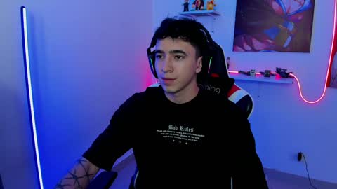 Snapshot of naranjo_seb chatting on February 6, 10:15 am sebastian online show from February 6, 10:15 am