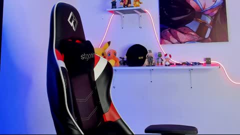 Snapshot of naranjo_seb chatting on March 2, 10:24 am sebastian online show from March 2, 10:24 am