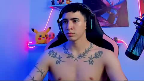 Snapshot of naranjo_seb chatting on March 5, 5:29 am sebastian online show from March 5, 5:29 am