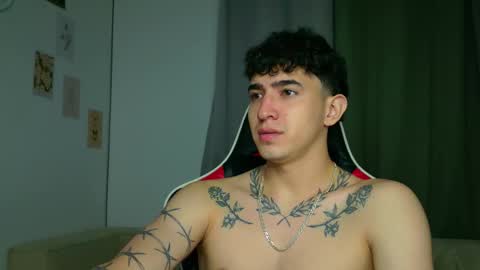 Snapshot of naranjo_seb chatting on September 30, 4:39 am sebastian online show from September 30, 4:39 am