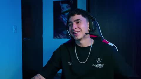 Snapshot of naranjo_seb chatting on October 21, 4:46 am sebastian online show from October 21, 4:46 am