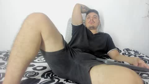 Snapshot of narciso_kh chatting on July 6, 1:02 am deibyd online show from July 6, 1:02 am