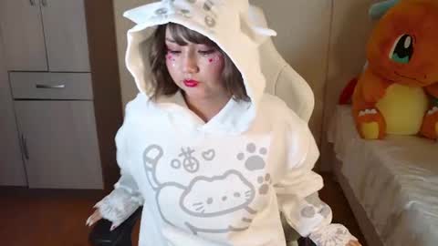 Snapshot of naree_masaki chatting on June 20, 12:41 pm Naree online show from June 20, 12:41 pm