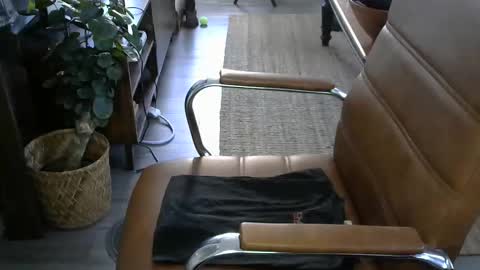 Snapshot of nareth338 chatting on October 30, 6:30 pm nareth338 online show from October 30, 6:30 pm