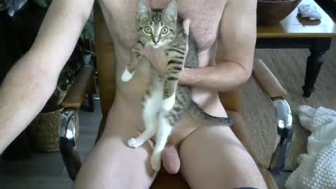 Snapshot of nareth338 chatting on November 12, 5:35 pm nareth338 online show from November 12, 5:35 pm