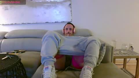 nassobout online show from January 30, 5:41 am