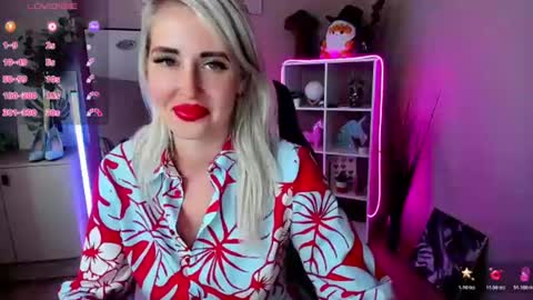 Snapshot of nastasya_cute chatting on June 16, 1:41 am Nastya online show from June 16, 1:41 am