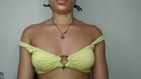 bella online show from December 20, 4:36 pm