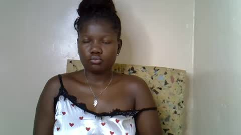 Snapshot of nasty_cherish chatting on June 19, 11:41 pm Cherish online show from June 19, 11:41 pm