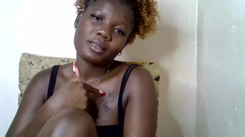 Snapshot of nasty_cherish chatting on July 8, 10:25 pm Cherish online show from July 8, 10:25 pm