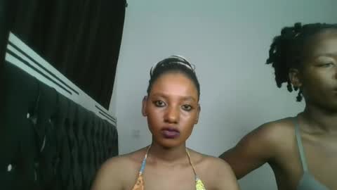 Snapshot of nasty_divah chatting on July 5, 6:48 pm nasty_divah online show from July 5, 6:48 pm