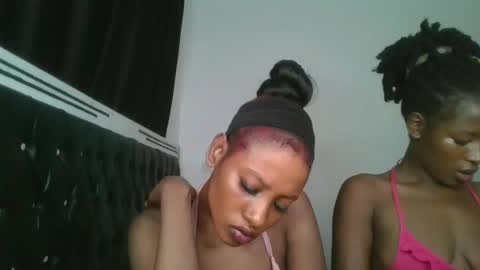 Snapshot of nasty_divah chatting on July 9, 7:07 pm nasty_divah online show from July 9, 7:07 pm