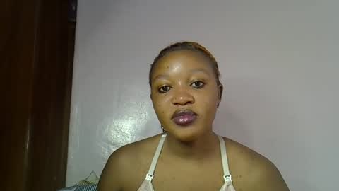 Snapshot of nasty_previne chatting on December 15, 10:41 am previn online show from December 15, 10:41 am