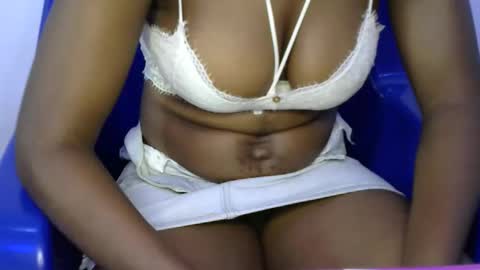 Snapshot of nasty_slut789 chatting on May 17, 6:44 am nasty_slut789 online show from May 17, 6:44 am