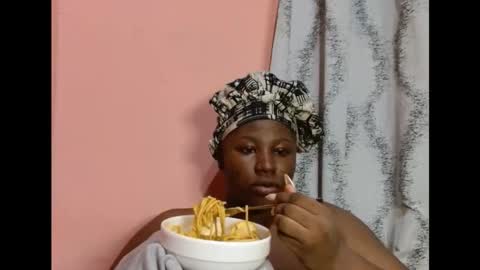 Snapshot of nastylina1 chatting on February 12, 8:59 pm nastylina1 online show from February 12, 8:59 pm