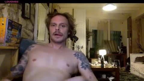 Snapshot of nastyloveparis chatting on November 8, 10:08 pm nastyloveparis online show from November 8, 10:08 pm