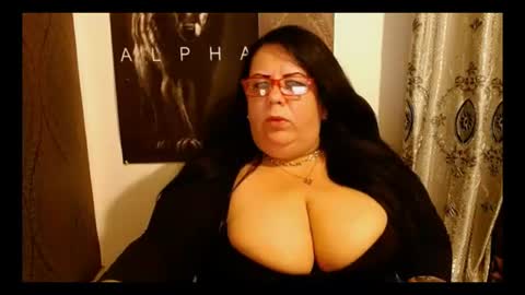 Miss Pam online show from June 22, 10:40 pm