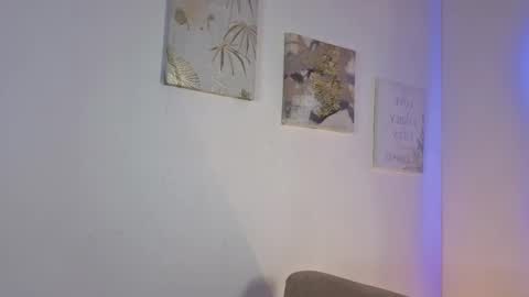 nat_carter_ online show from March 6, 8:27 pm