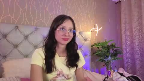 Snapshot of natalhy_ chatting on July 2, 8:26 pm natalia online show from July 2, 8:26 pm