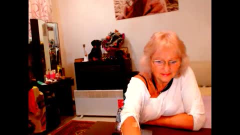 natali online show from January 8, 9:01 pm