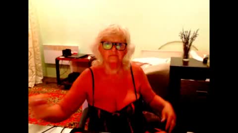 natali online show from June 22, 4:20 am