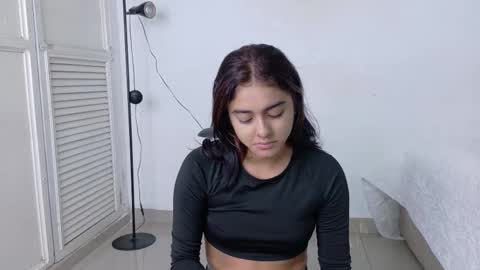 Naty  online show from December 18, 12:11 pm