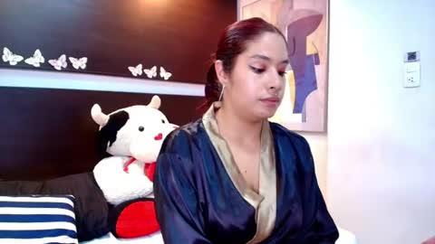 Snapshot of natalia_cartier chatting on June 11, 12:32 am Natalia. online show from June 11, 12:32 am