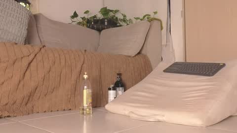 natalia_curlyx online show from December 2, 6:20 am