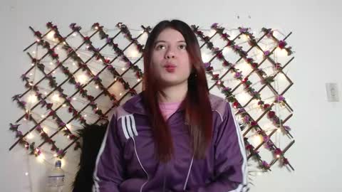 Natalia Walker online show from January 17, 1:49 pm