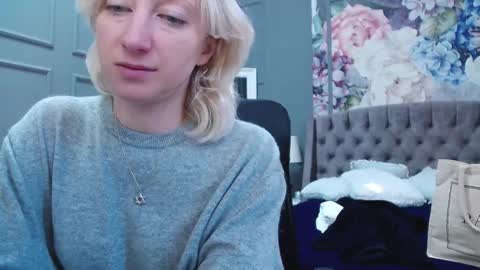 Natalie online show from January 8, 11:10 am