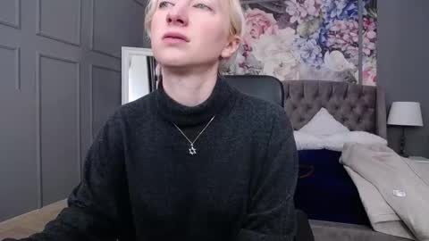 Natalie online show from February 19, 8:22 am