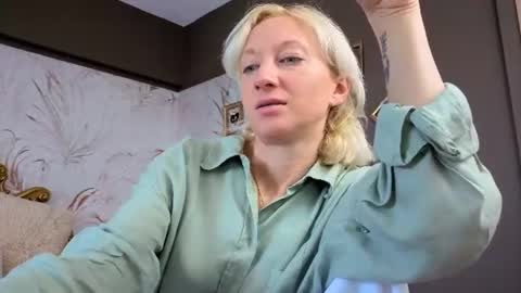 Natalie online show from June 23, 6:33 am