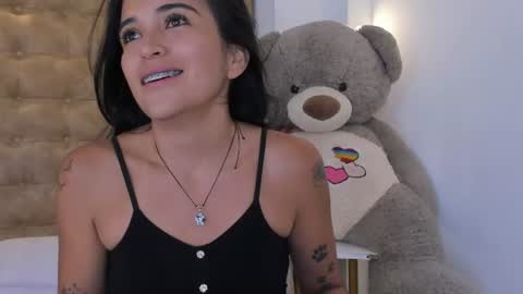 Snapshot of natalie_garciia chatting on July 14, 7:30 pm online show from July 14, 7:30 pm