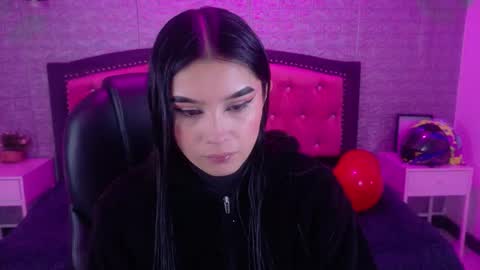 natalie  online show from February 24, 3:04 am