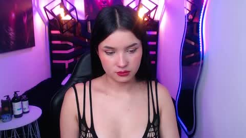 natalie  online show from May 13, 7:55 pm
