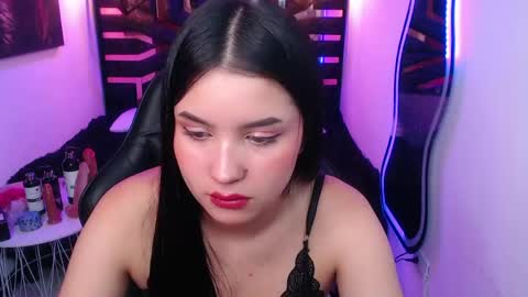 natalie  online show from May 15, 12:06 am