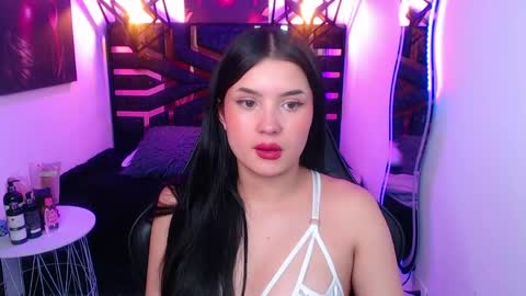 natalie  online show from May 19, 9:10 pm