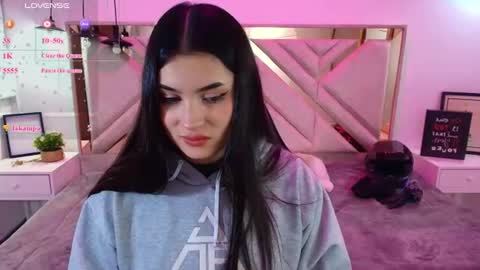 natalie  online show from June 13, 8:29 pm